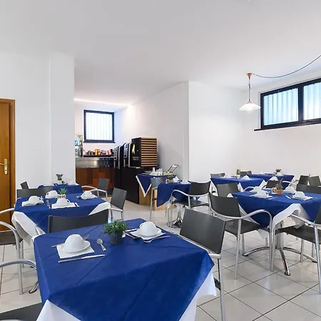 Anna Hotel